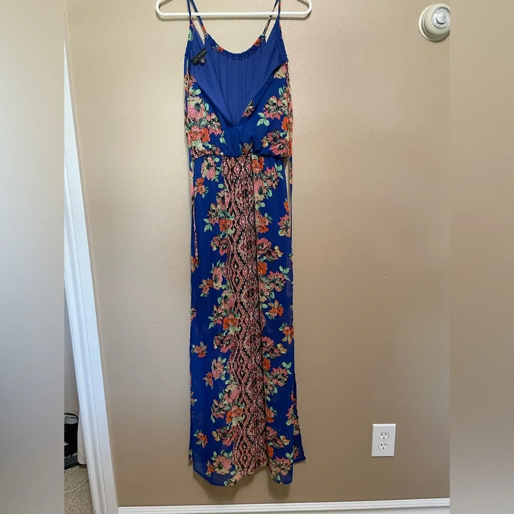 City Studio Blue & Red Floral Long Summer Beach Vacation Maxi Dress - Picture 6 of 7